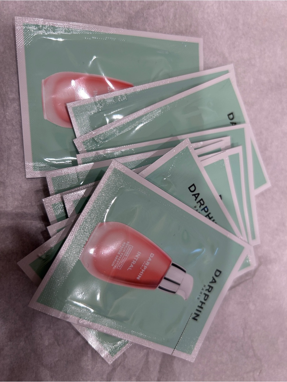 Darphin Pink Serum Sachets – Hydrating Face Oil Sample
